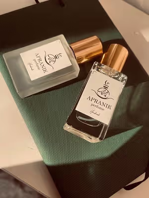 ماندگاری طولانی در دسته‌بندی پرفویم و اولتراپرفیوم  🕰️💧